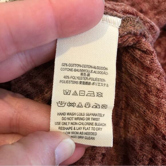 We the Free wash out maroon waffle knit balloon sleeve top size Extra Small XS - Picture 14 of 14